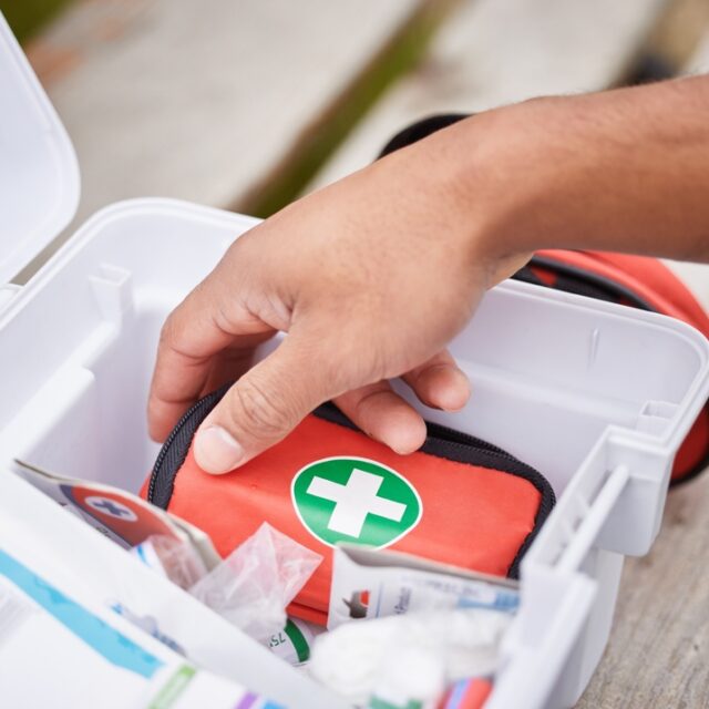 Pourquoi se constituer une trousse de secours complète